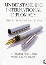 Understanding international diplomacy. 9780415688215