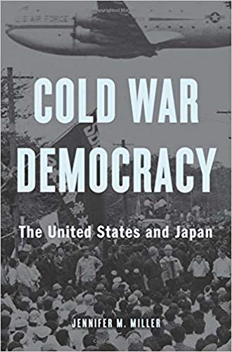 Cold War democracy. 9780674976344