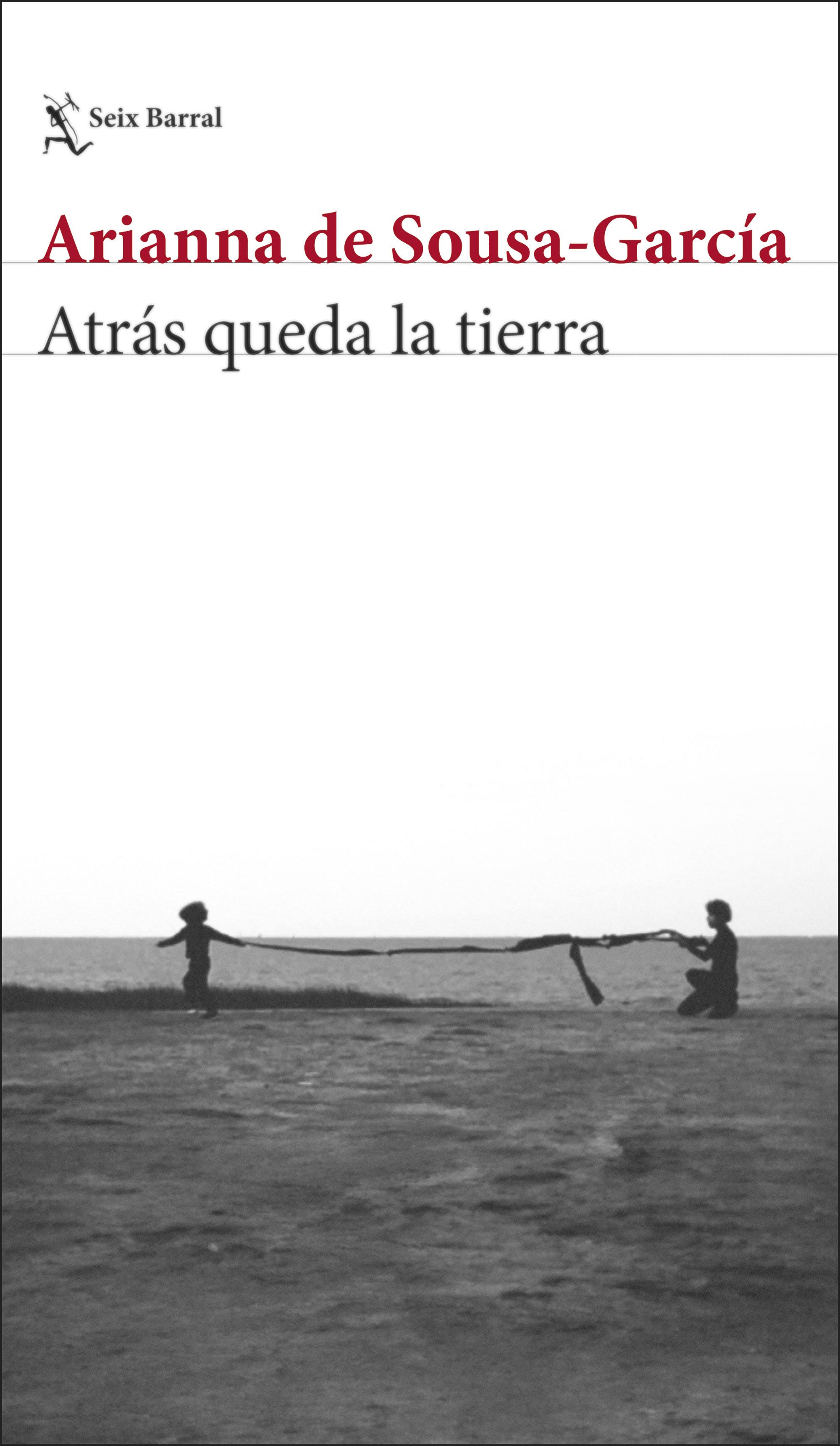Atrás queda la tierra