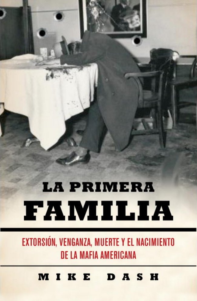La primera familia. 9788483068687
